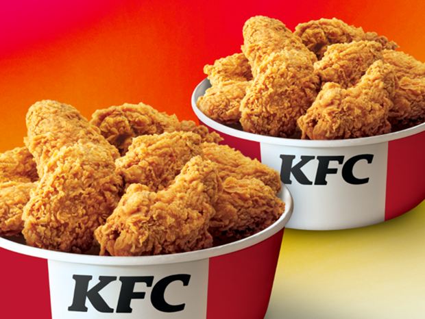 KFC Canada BOGO Hot Wings deal with two 10-piece Hot Wings Buckets for $17.29